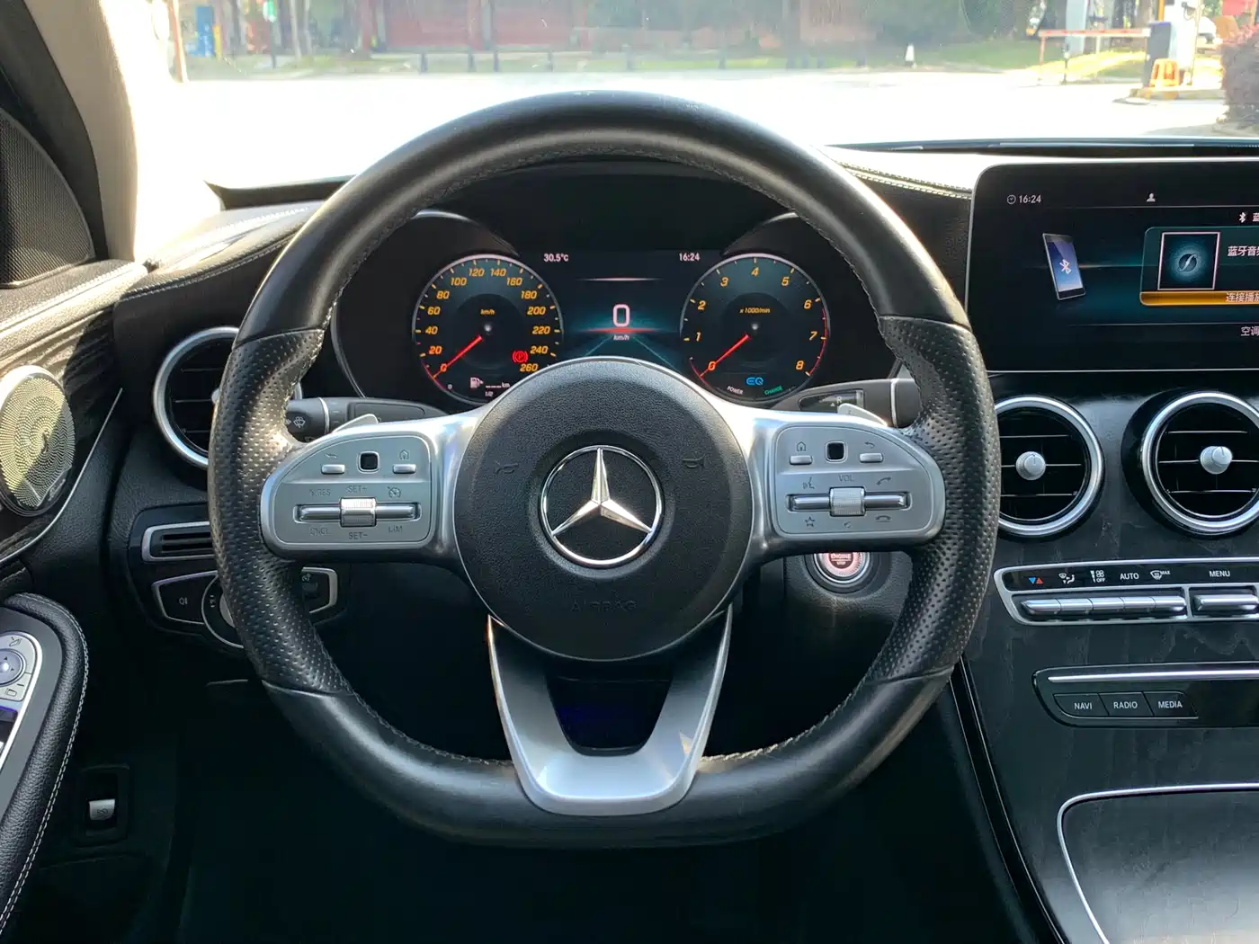 Фото 7 - Mercedes-Benz C-Class