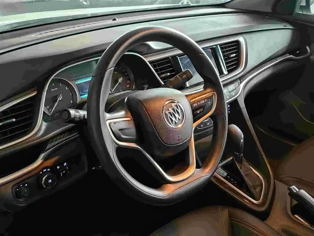 Фото 7 - Buick Excelle