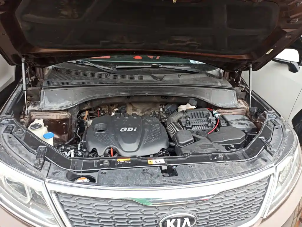 Photo 10 - Kia Sorento