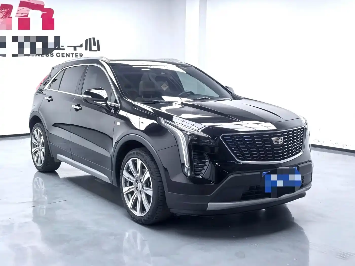 Фото 3 - Cadillac XT4