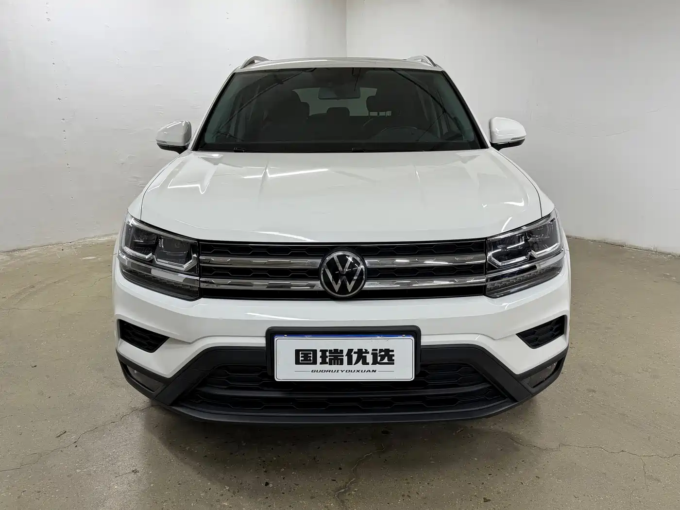 Volkswagen Tharu 2022 280TSI FWD Luxury Edition фото 2