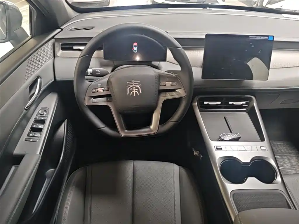 BYD Qin PLUS 2026 DM-i Smart Edition 128KM Progressive фото 11