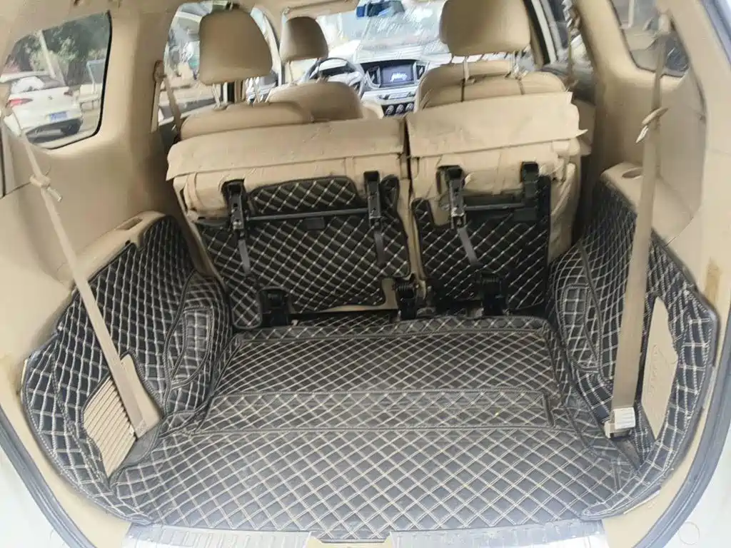 Photo 5 - Baojun 730