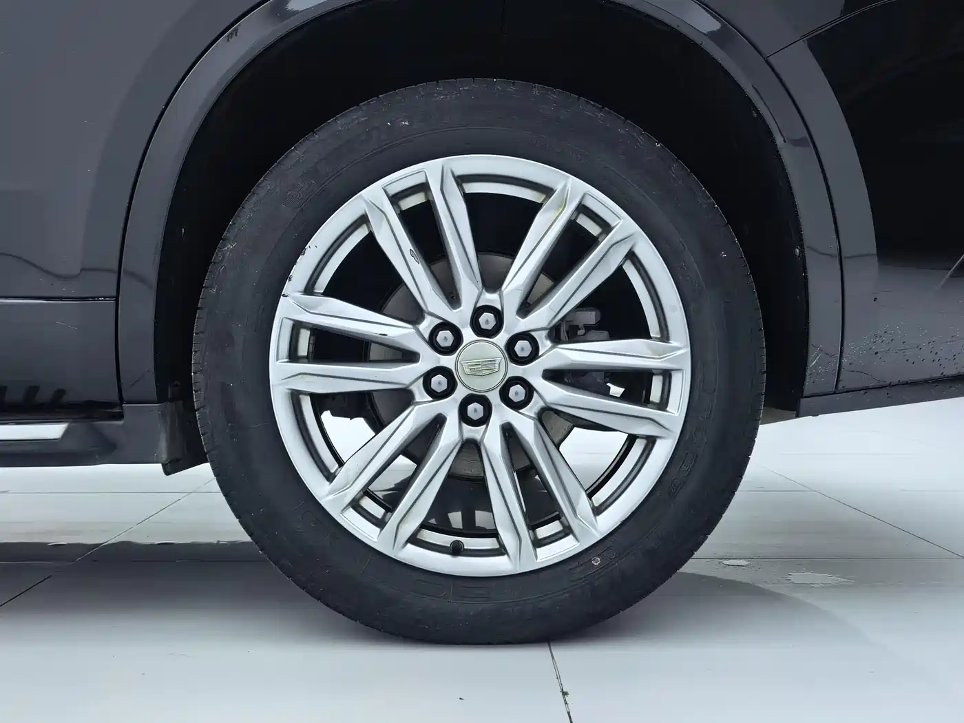 Cadillac XT6 2021 28T 7-Seater AWD Luxury фото 25