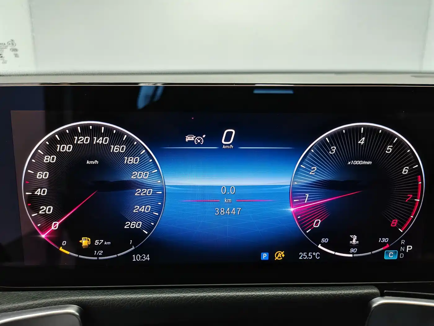 Mercedes-Benz GLB 2024 2024 Facelift GLB 200 Dynamic