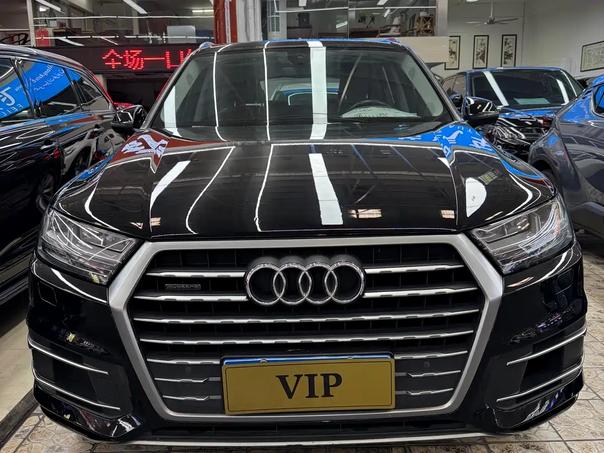 Audi Q7 2019 55 TFSI Technology фото 28