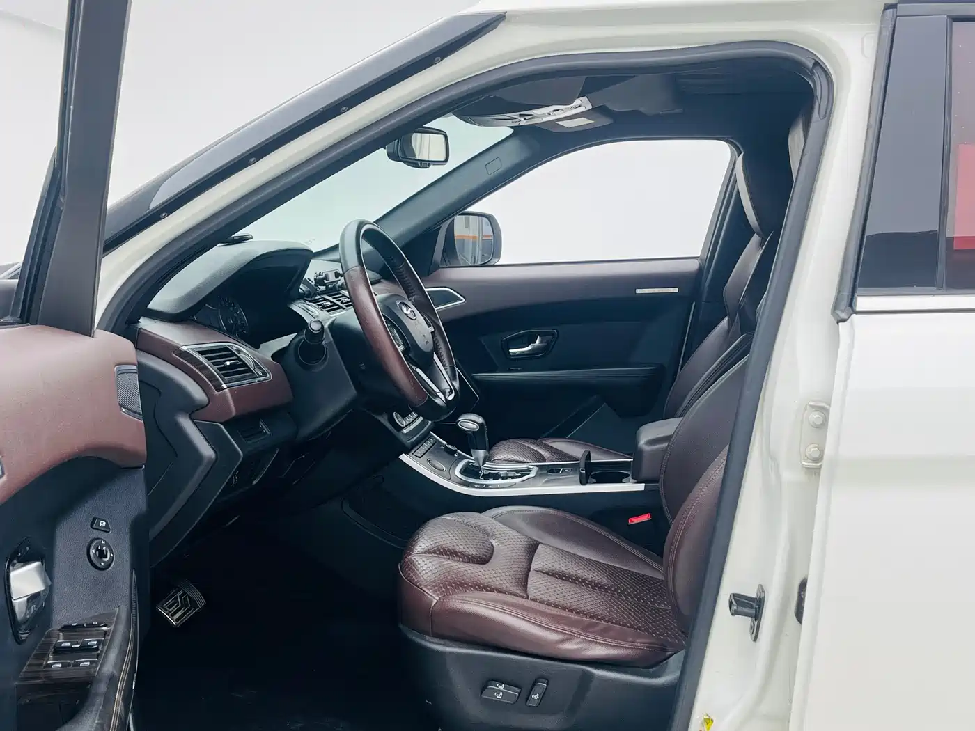Landwind X7 2018 2016 2.0T Panorama Luxury