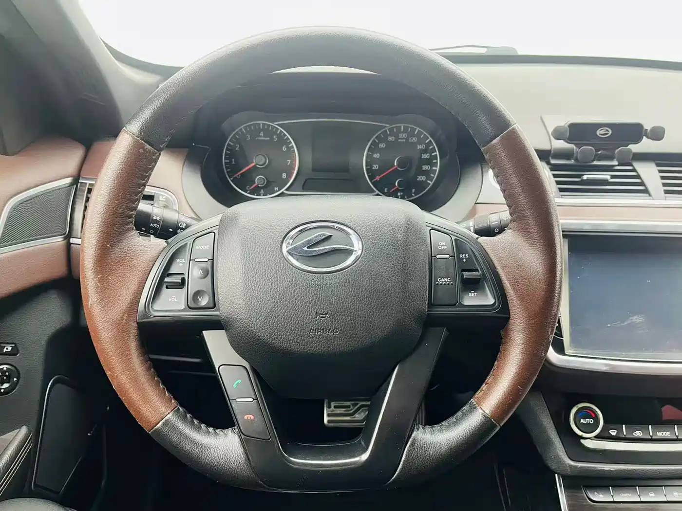 Landwind X7 2018 2016 2.0T Panorama Luxury