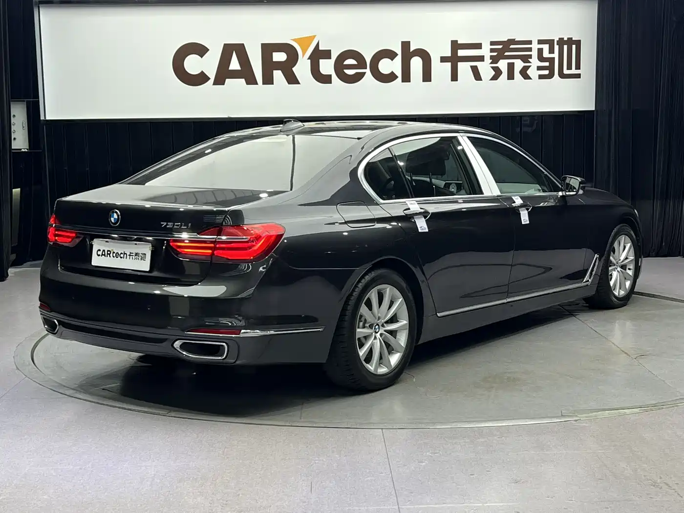 BMW 7 Series 2016 730Li Luxury фото 6