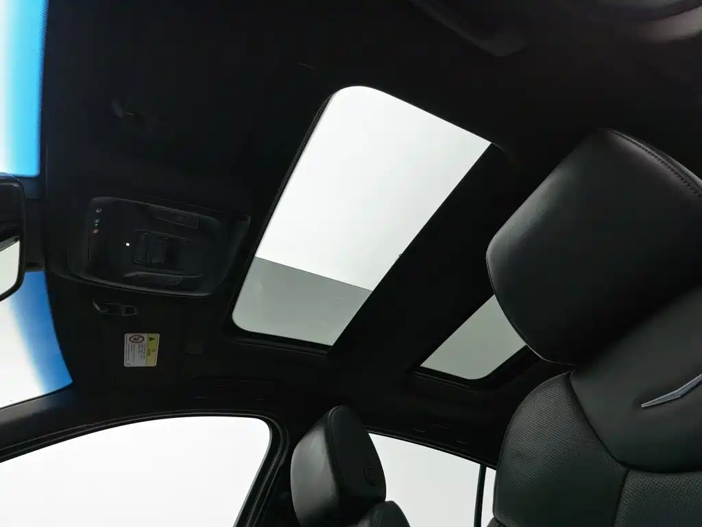Cadillac CT5, миниатюра 14
