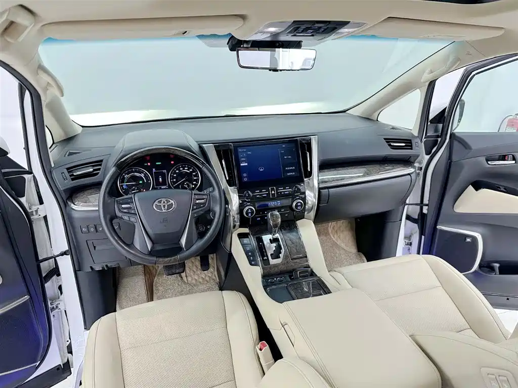 Toyota Alphard 2023 Dual Hybrid 2.5L Ultimate Gold Edition фото 12