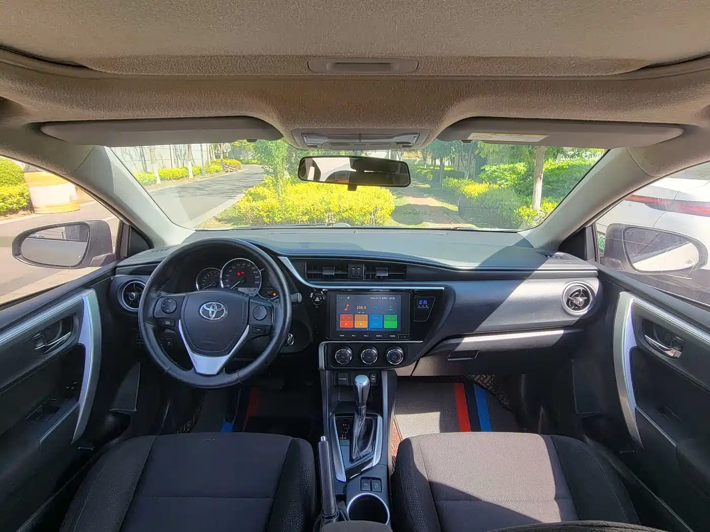 Toyota Levin 2017 Facelift 185T CVT Elite (China V) фото 7