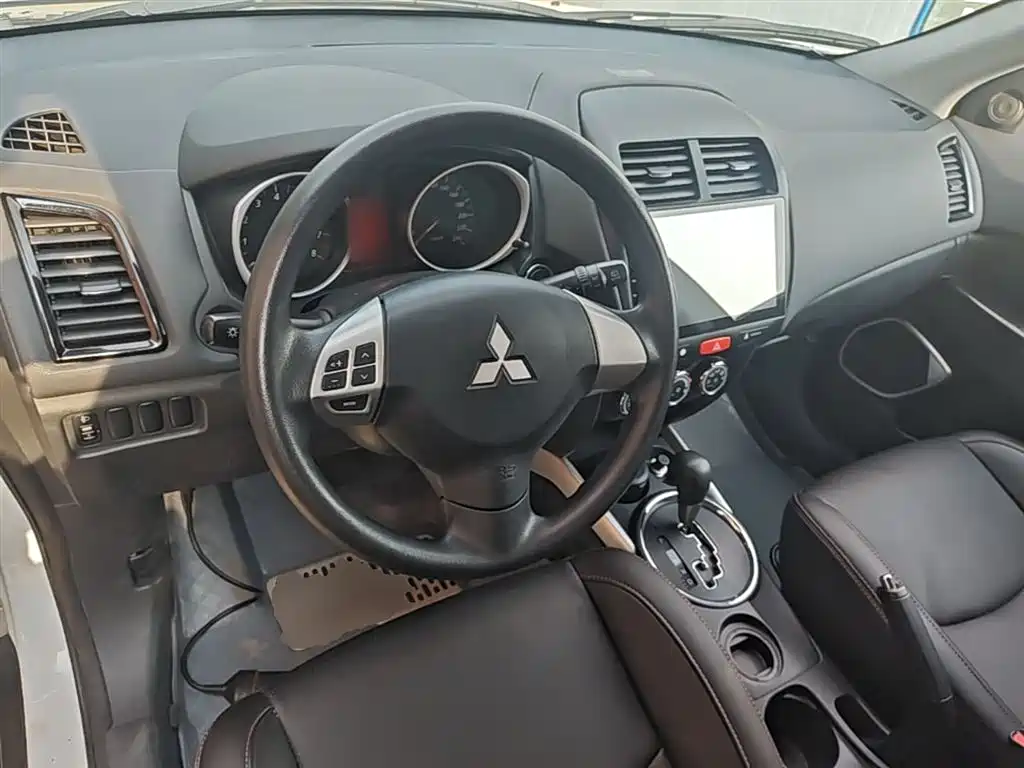Mitsubishi ASX 2015 2013 2.0L CVT 2WD Elite