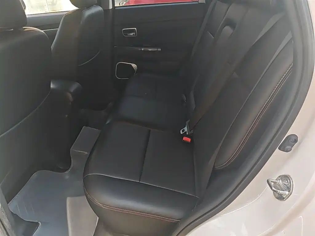 Mitsubishi ASX 2015 2013 2.0L CVT 2WD Elite