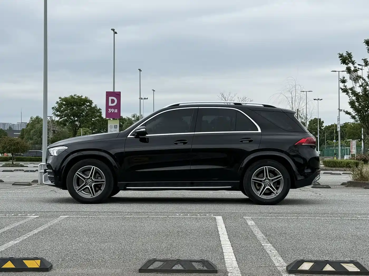 Mercedes-Benz GLE 2022 GLE 450 4MATIC Dynamic фото 4