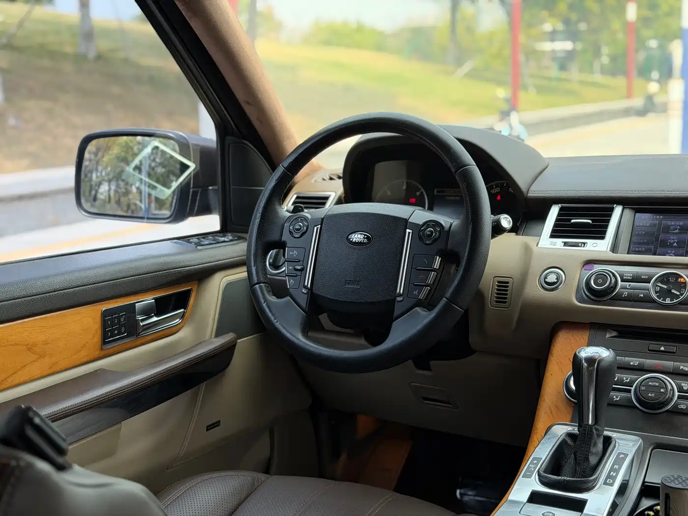 Land Rover Range Rover Sport 2013 3.0 TDV6 Diesel фото 13