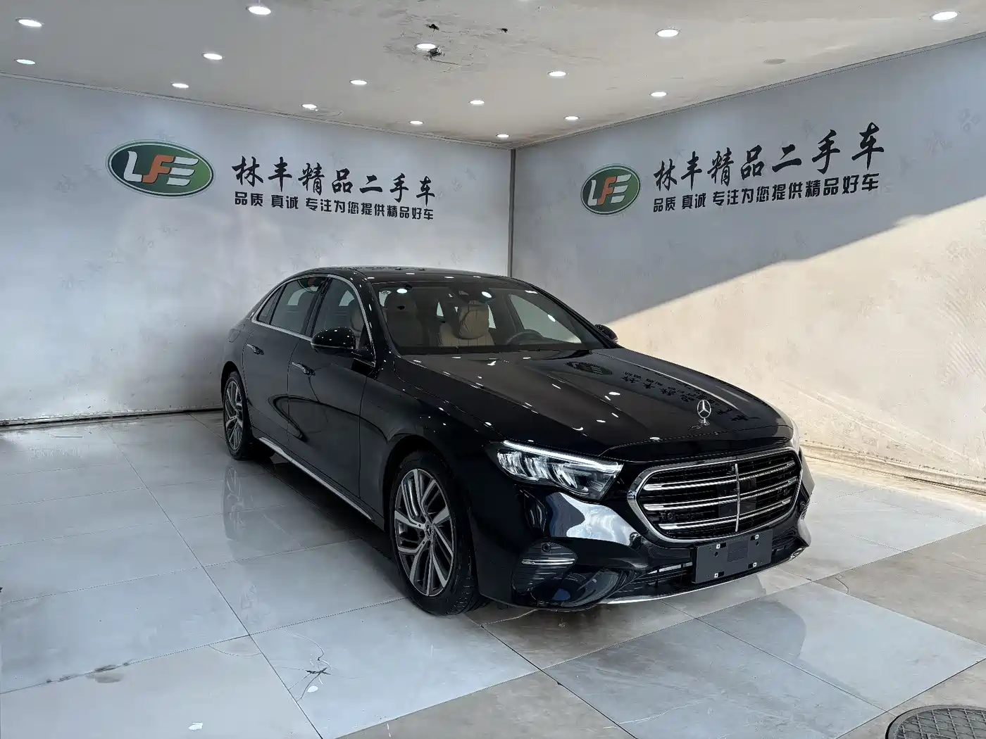 Mercedes-Benz E-Class 2025 E 300 L Fashion фото 4