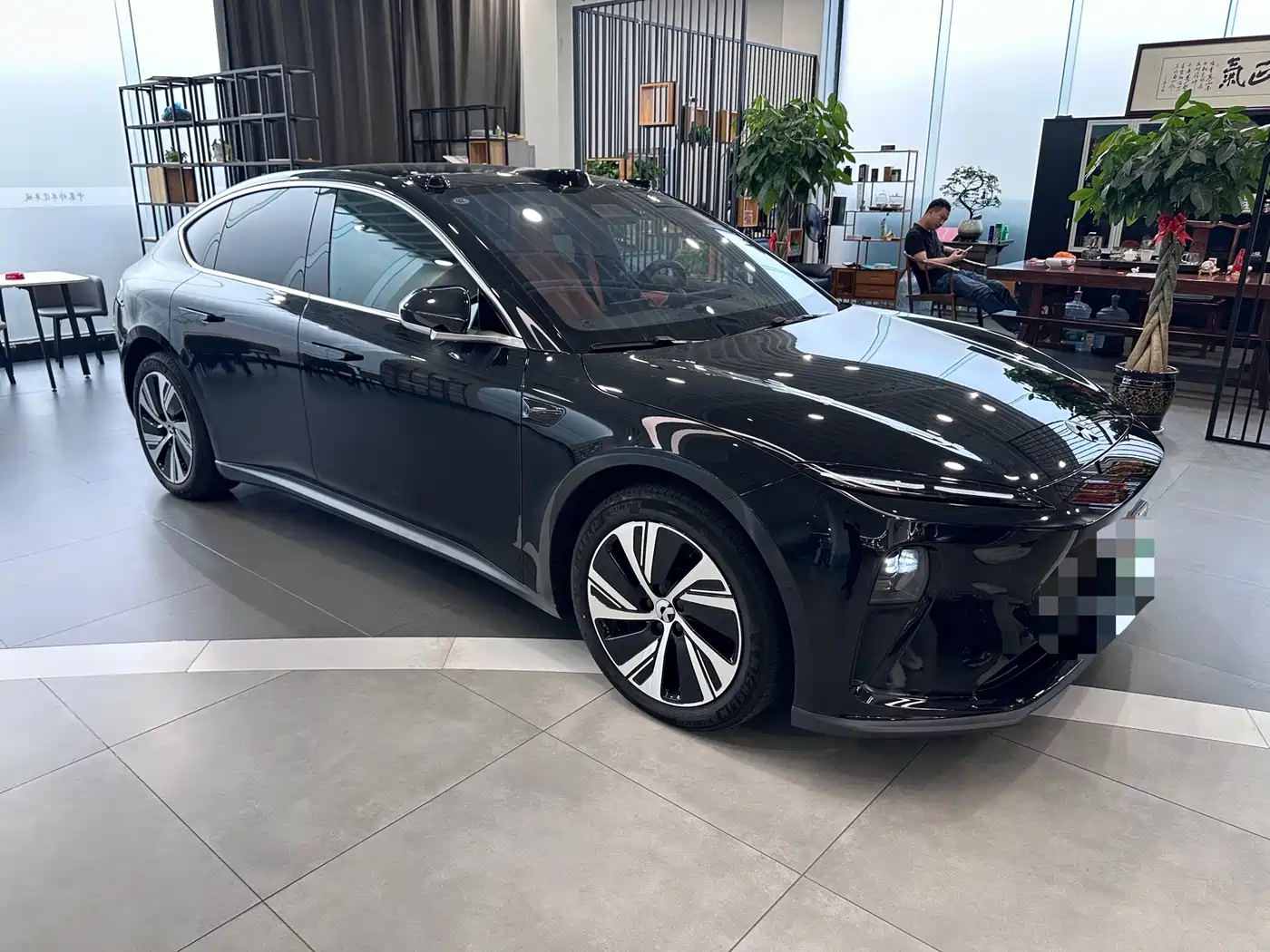 NIO NIO ET5