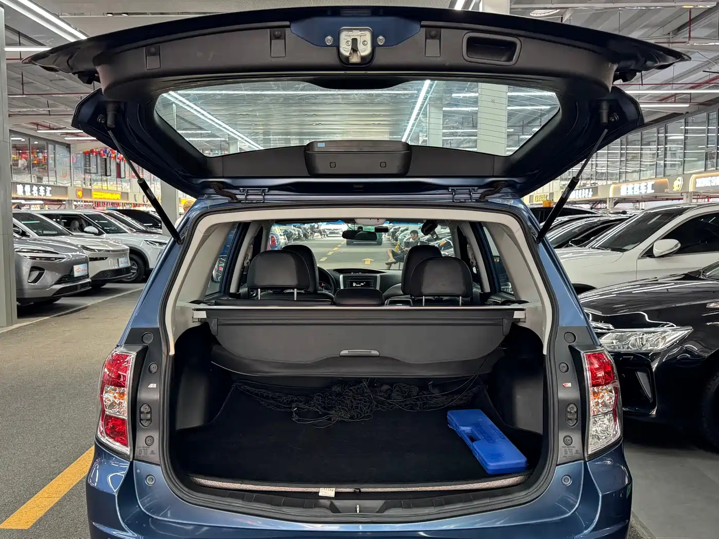 Subaru Forester 2011 2010 2.5XS Automatic Luxury Edition