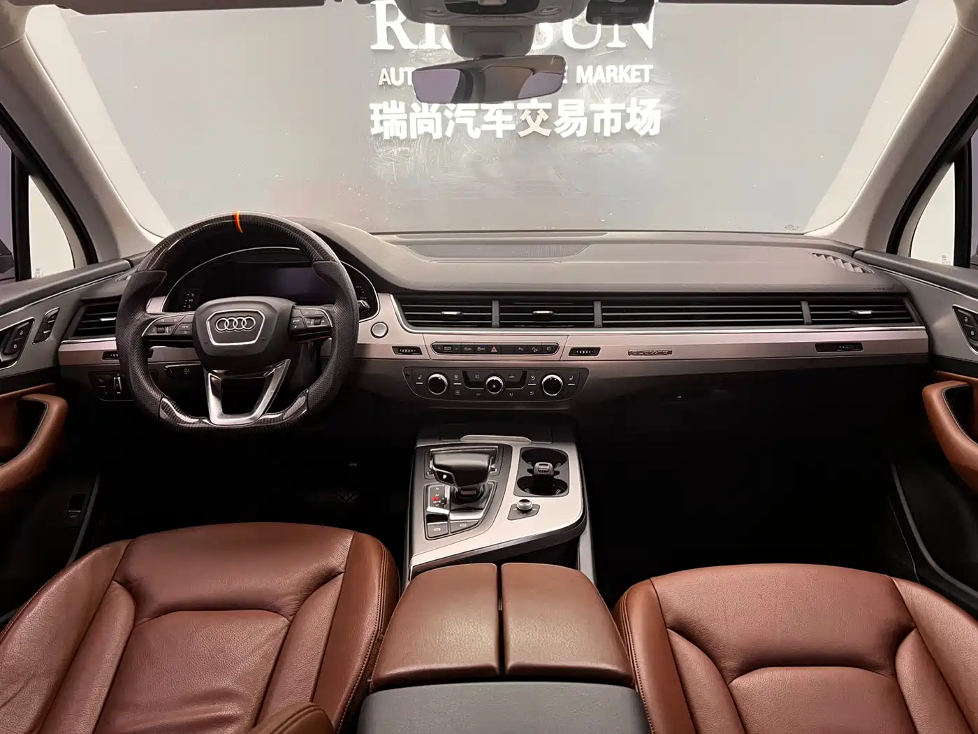 Audi Q7 2019 45 TFSI Comfort фото 15