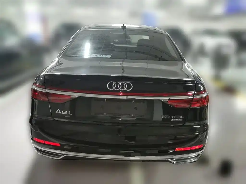 Audi A8 2019 Facelift Plus A8L 50 TFSI quattro Comfort фото 10