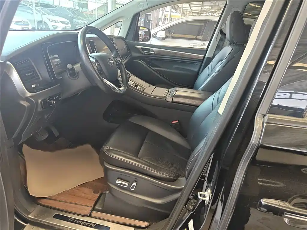 GAC Trumpchi Trumpchi M8 2021 Leading Show Series 390T Prestige Edition фото 12