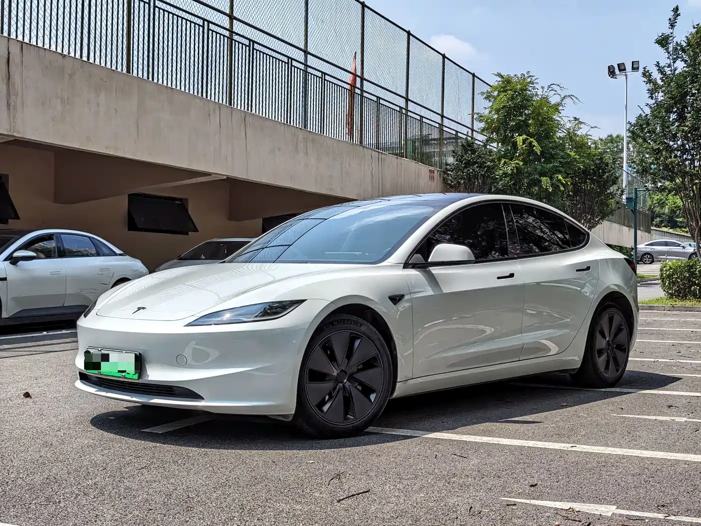 Tesla Model 3 2023