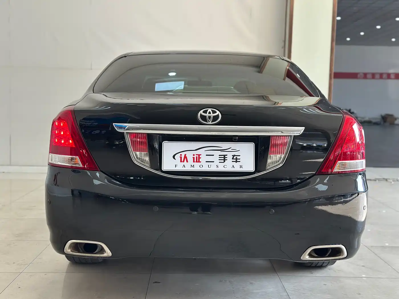 Toyota Crown 2010 2.5L Royal Leather Sunroof Navigation фото 18