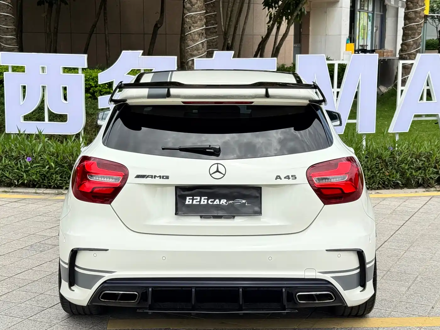Mercedes-Benz A-Class AMG (Import) 2016 AMG A 45 4MATIC фото 5