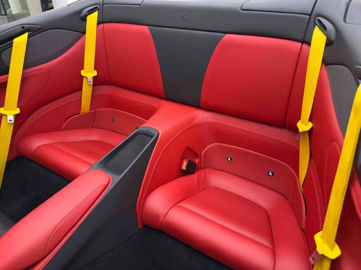 Ferrari Portofino 2019 2018 Model 3.9T