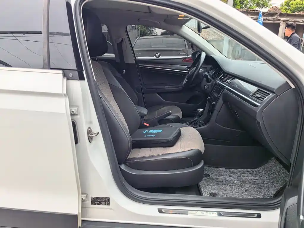 Фото 20 - Volkswagen C-TREK