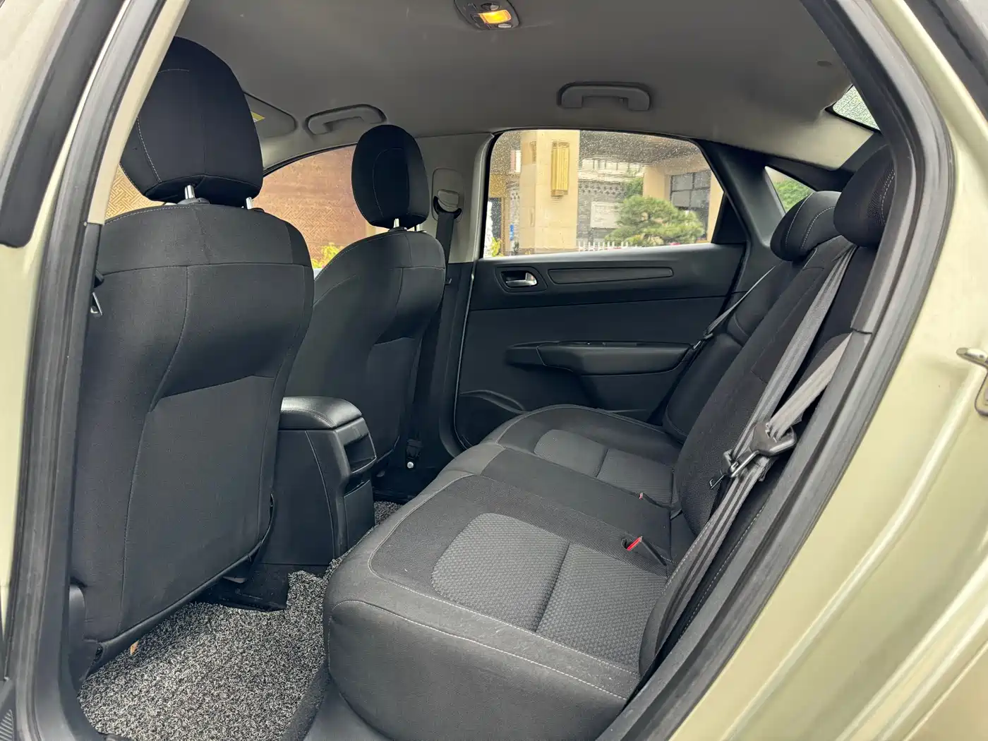 Citroën C4 C-Quatre 2016 2016 1.6L Automatic Comfort