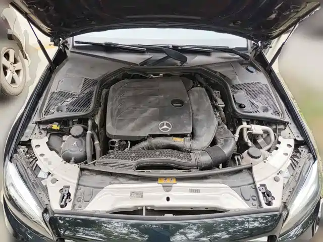 Mercedes-Benz C-Class 2021 C 260 L Sport Edition — фото 3