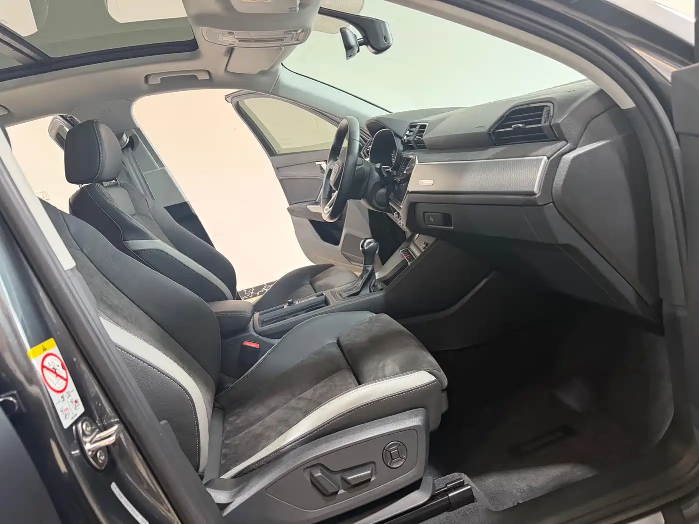 Audi Q3 2022 35 TFSI Progressive Dynamic фото 11