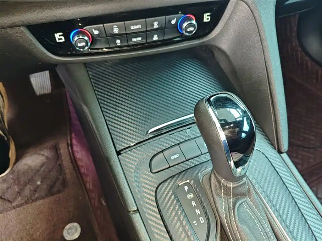 Buick Regal 2019 20T Elite China VI фото 14