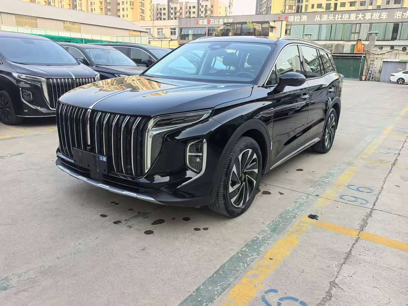 Hongqi HS7 PHEV