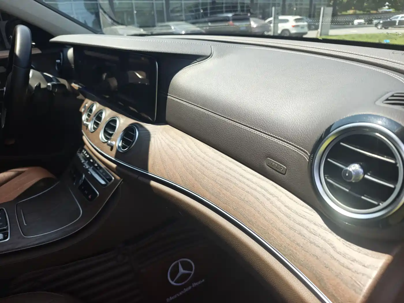 Mercedes-Benz E-Class 2020 E 300 L Fashion фото 20