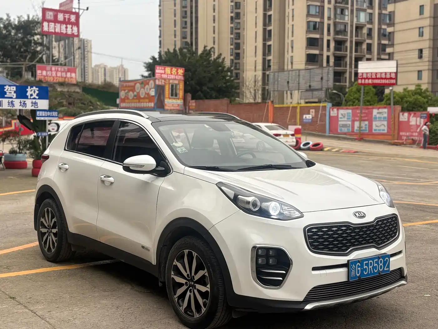 Kia KX5 2016 Model 1.6T Automatic 2WD DLX фото 3