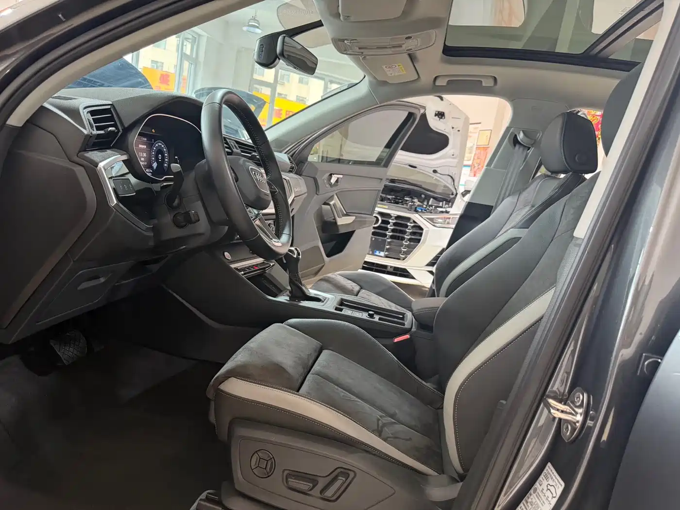 Audi Q3 2022 35 TFSI Progressive Dynamic фото 9