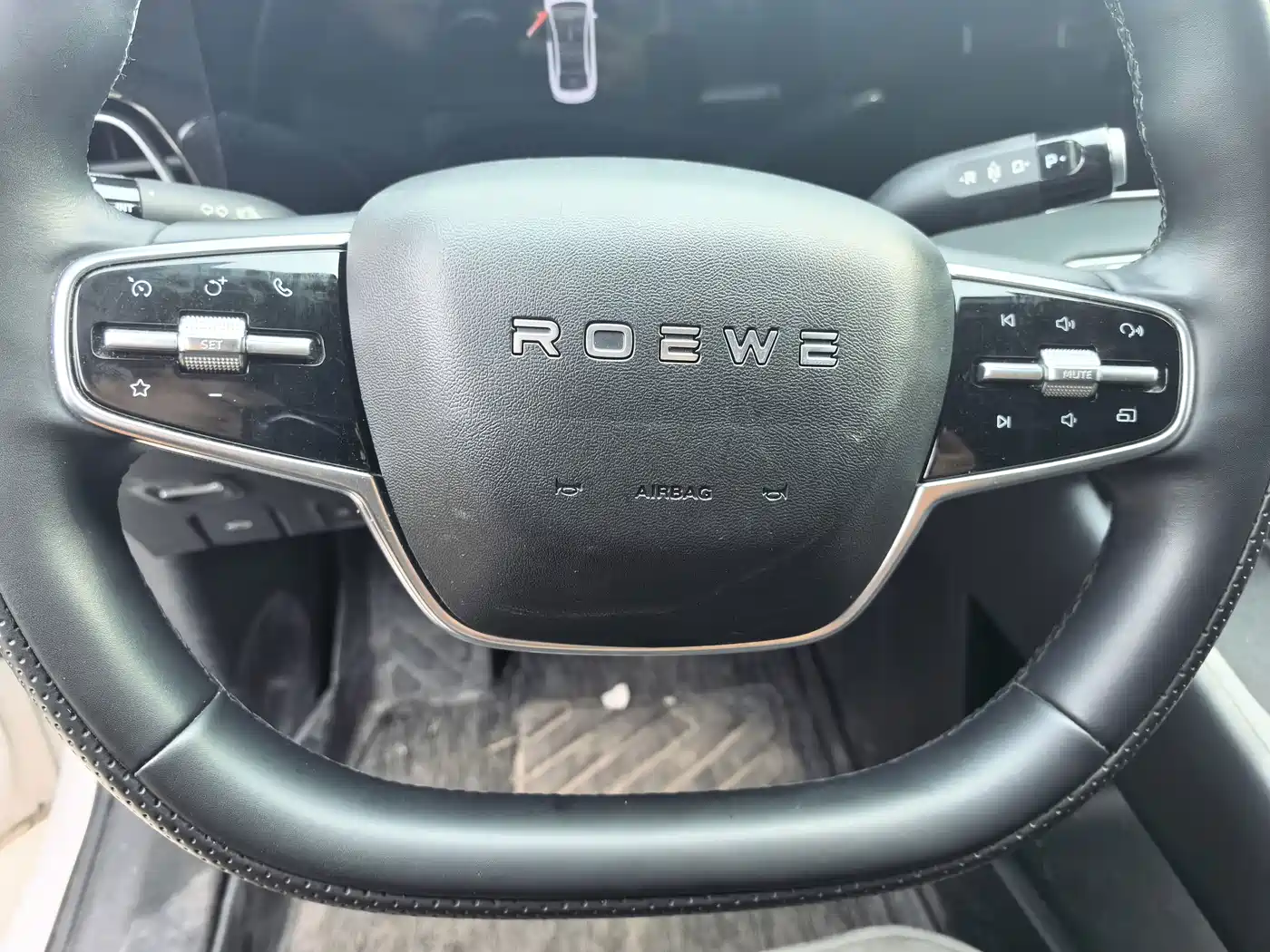 Фото 14 - Roewe D7