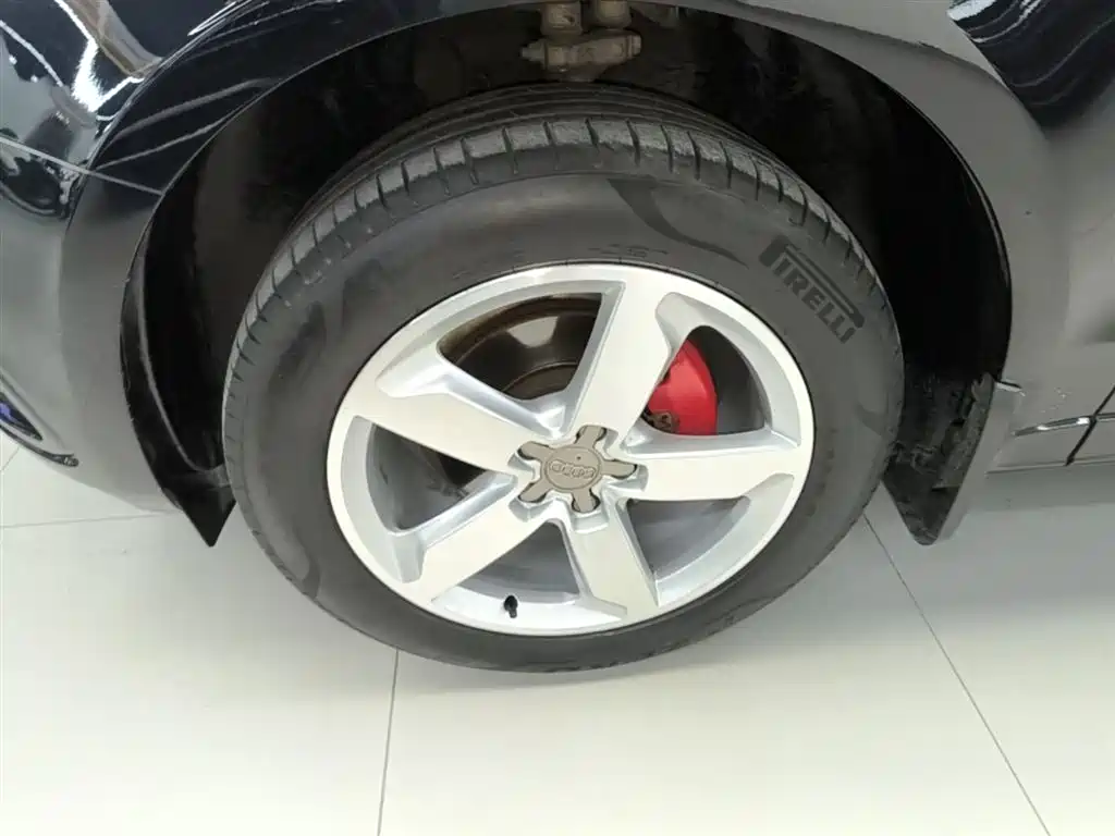 Audi Q5 2018 Collector's Edition 40 TFSI Progressive фото 23