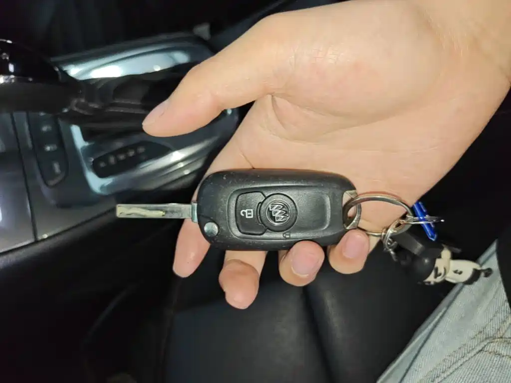 Фото 9 - Buick Verano