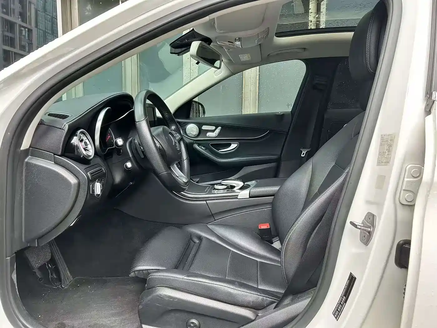 Mercedes-Benz C-Class 2017 Facelift C 200 L Sport Edition фото 7
