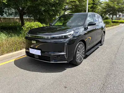 Geely Galaxy M9