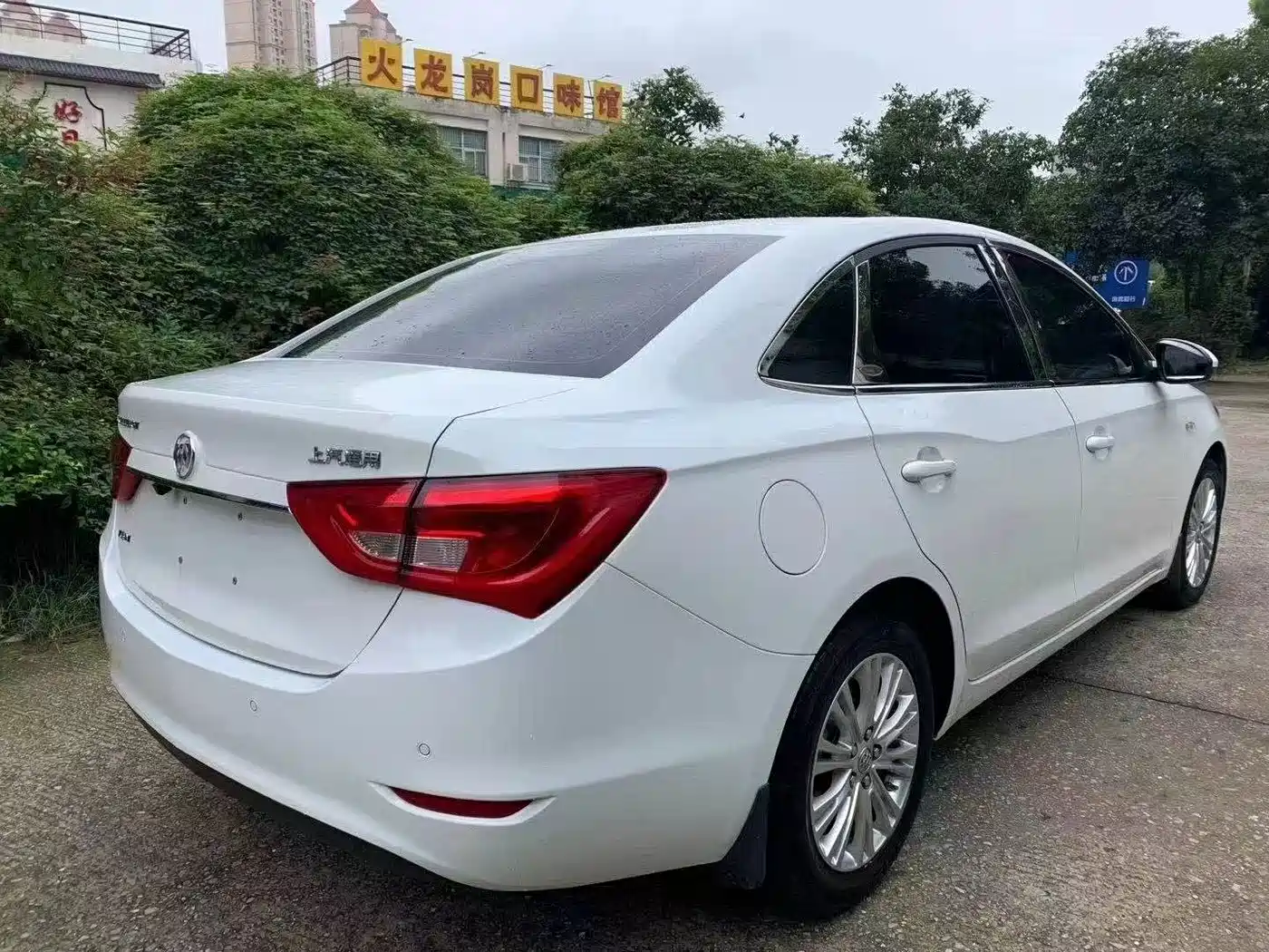 Buick Excelle 2015 15N Automatic Elite фото 13