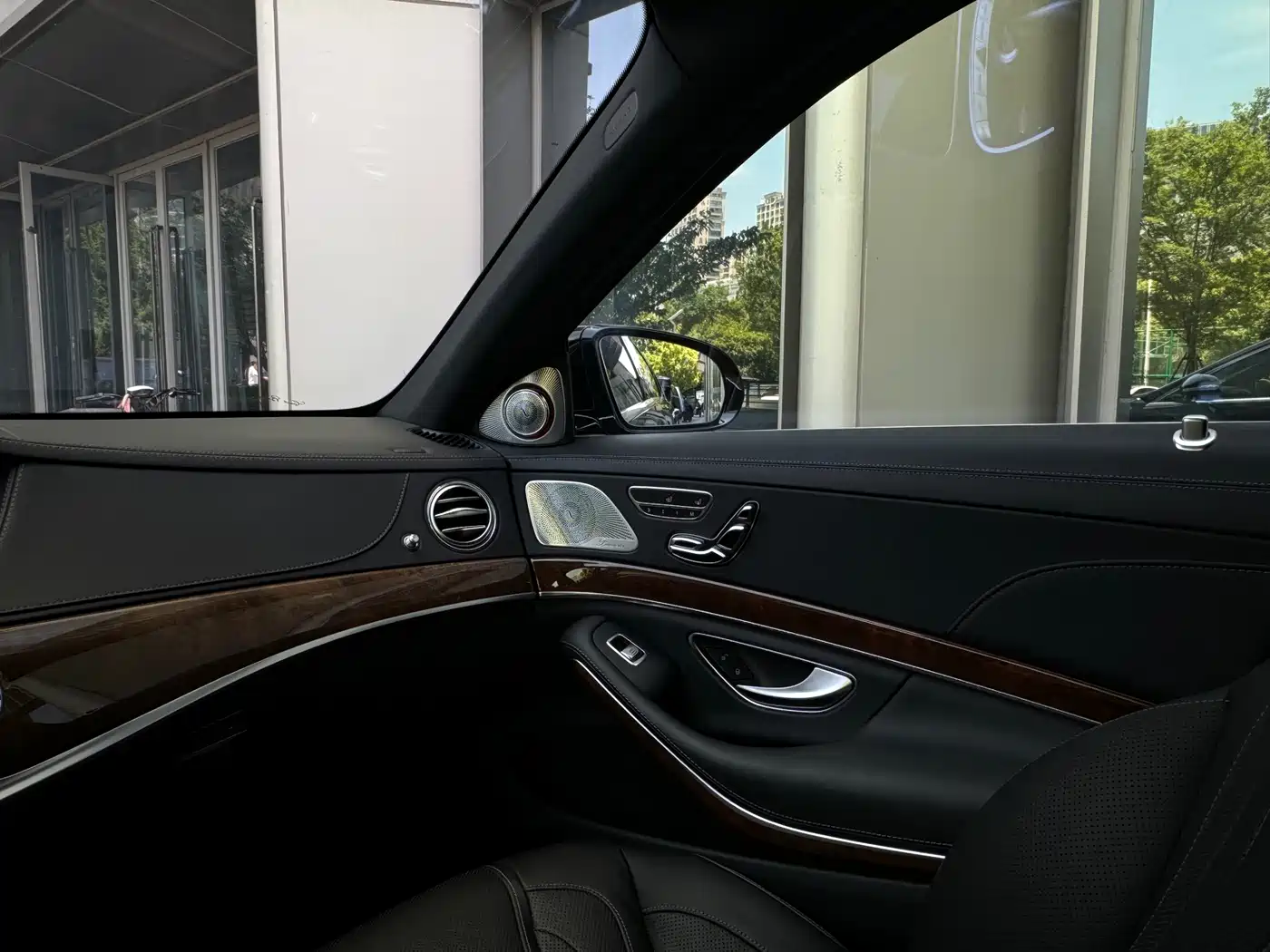 Mercedes-Benz S-Class AMG 2016 AMG S 63 L 4MATIC фото 25