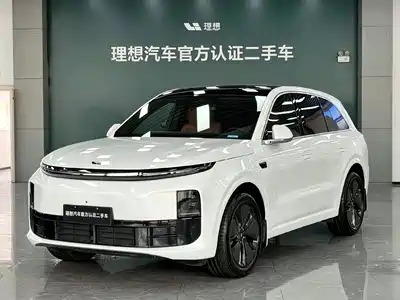 Li Auto L6