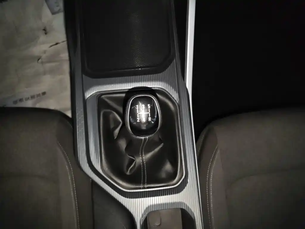 Geely Emgrand 2026 2025 4th Gen 1.5L Manual Starlight Edition