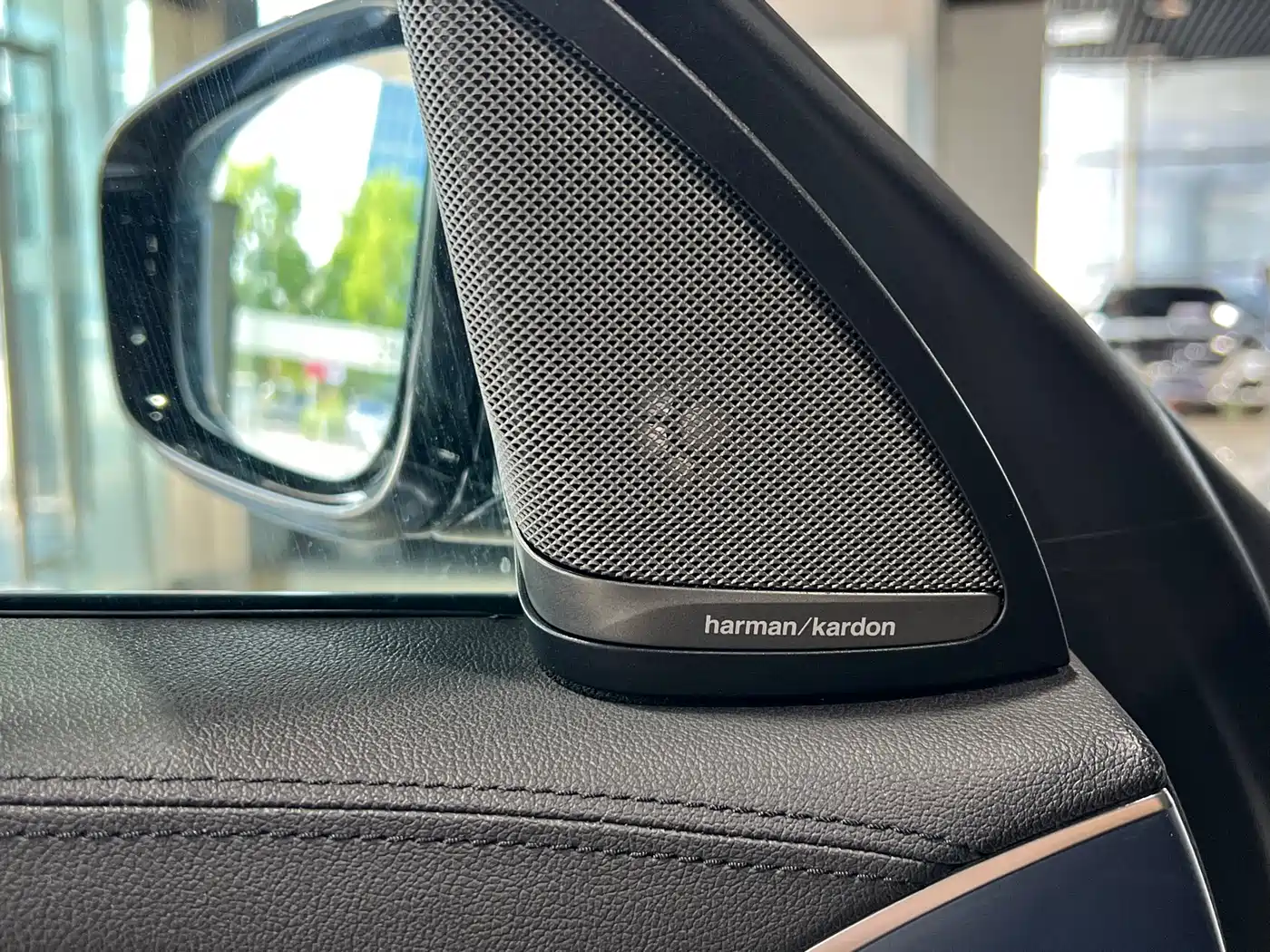 BMW 6 Series GT 2019 630i M Sport Package фото 19
