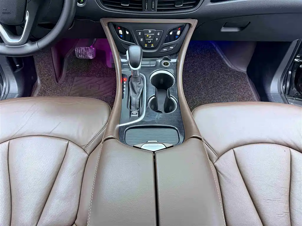 Buick Envision Plus 2021 532T FWD Elite Trim фото 14